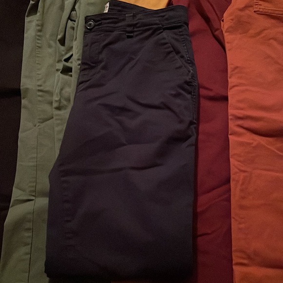 Gap Chino Lot - Picture 4 of 15